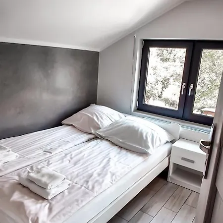 Wiejska 21 * Ruciane-Nida